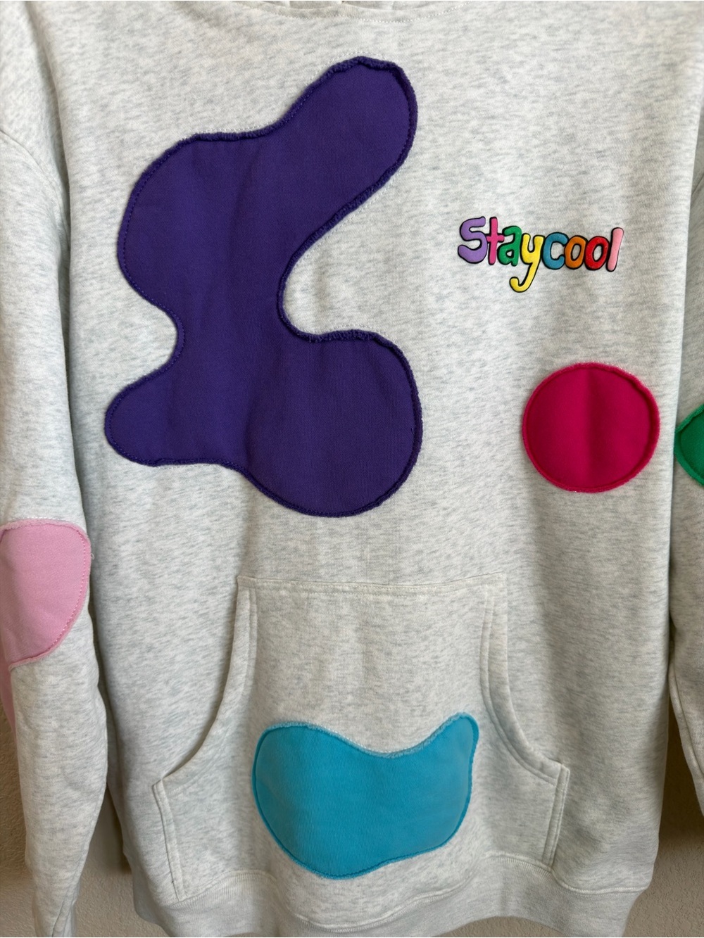 Stay Cool NYC Colorful Applique Patch Hoodie Medium Gray Retro Streetwear Fleece - Picture 6 of 13